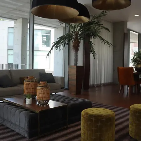 Ria Palace By Icon *