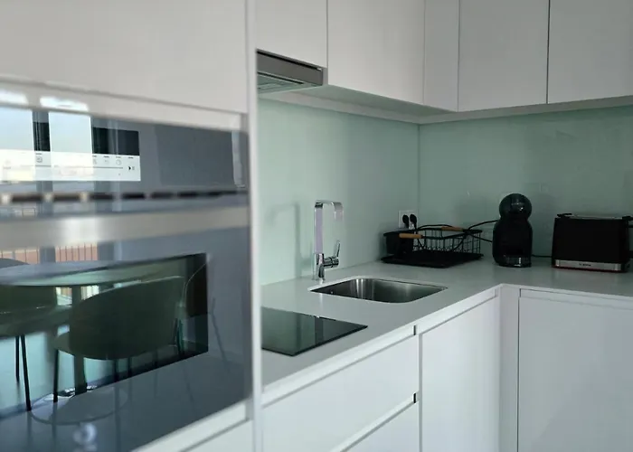 Ria Palace By Icon *