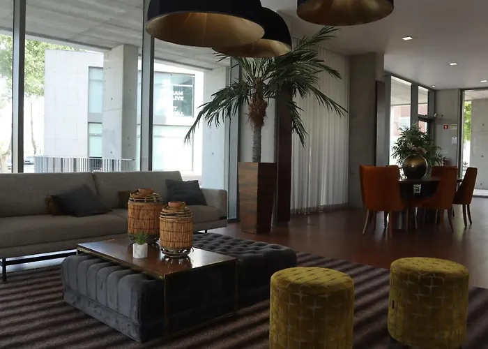 Ria Palace By Icon *