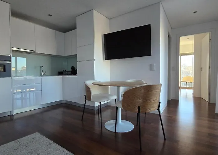 Ria Palace By Icon Aveiro